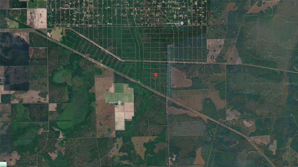 Property for sale at 169 E LURA LANE, FLORAHOME, FL, 32140