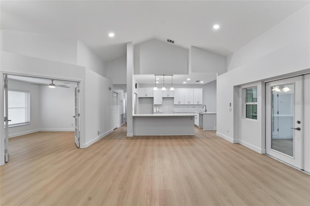 Property for sale at 2216 NEW BEDFORD DRIVE, SUN CITY CENTER, FL, 33573