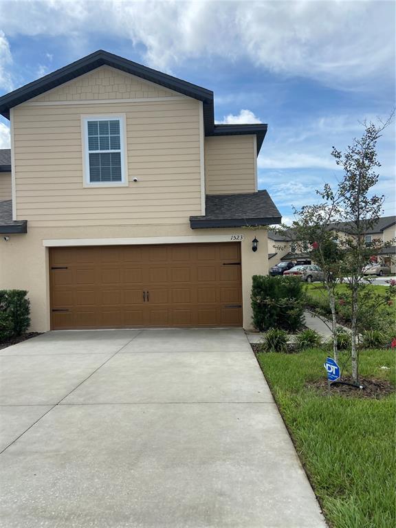 Property for sale at 1523 WYNFORD CIRCLE, TAVARES, FL, 32778