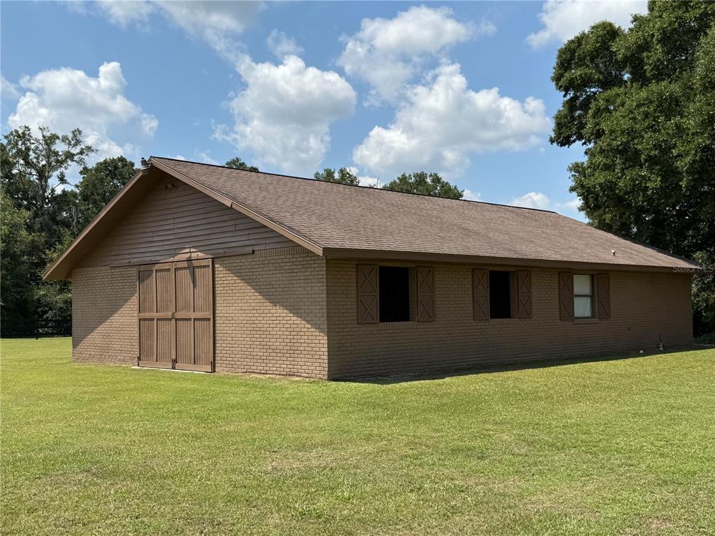 4 Stall Block Barn