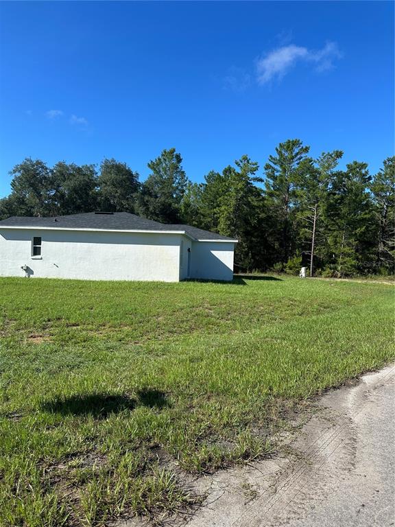 Property for sale at 14 FISHER COURT, OCKLAWAHA, FL, 32179