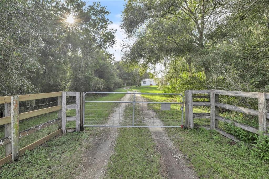 Property for sale at 5188 PINE LEVEL ROAD, ONA, FL, 33865