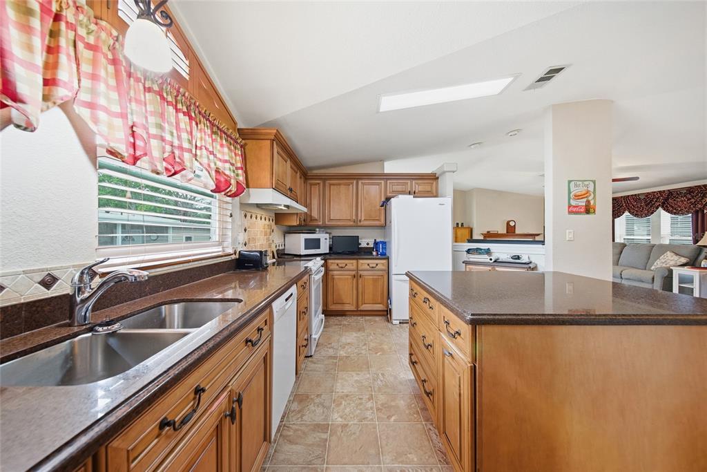 Property for sale at 8401 WEATHERFORD AVENUE, BROOKSVILLE, FL, 34613