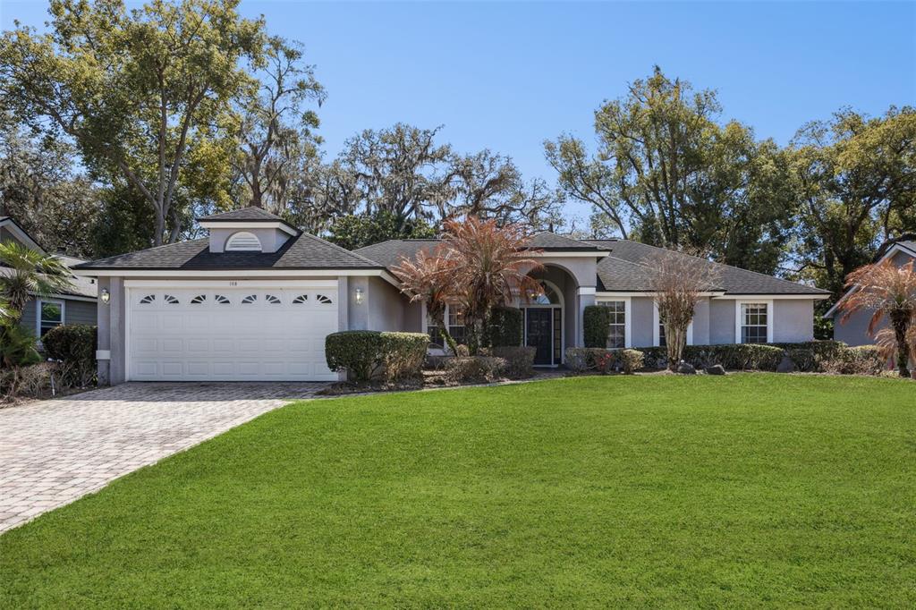 108 Oak View Ext Front