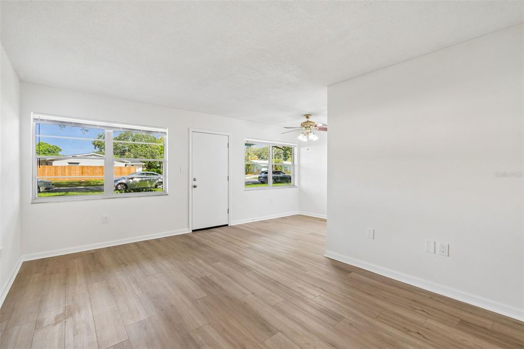 Property for sale at 8101 11TH STREET N UNIT 125, ST PETERSBURG, FL, 33702