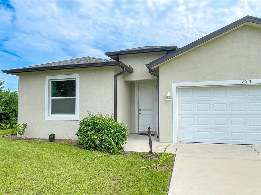 Property for sale at 2013 ODESSA CIRCLE, LABELLE, FL, 33935