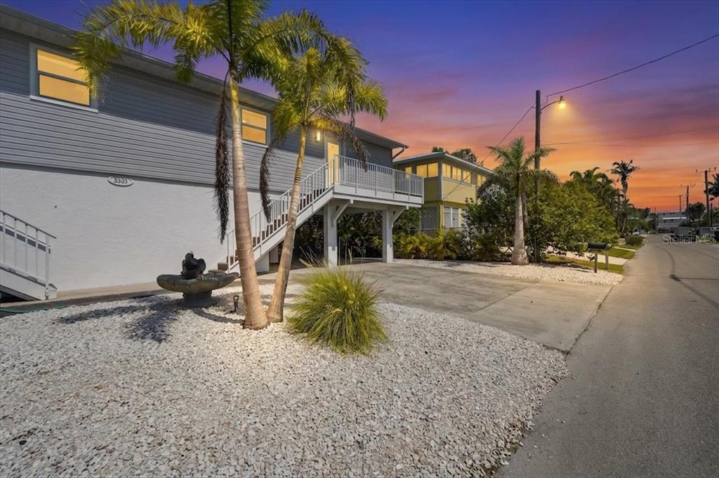 Property for sale at 3303 6TH AVENUE UNIT B, HOLMES BEACH, FL, 34217