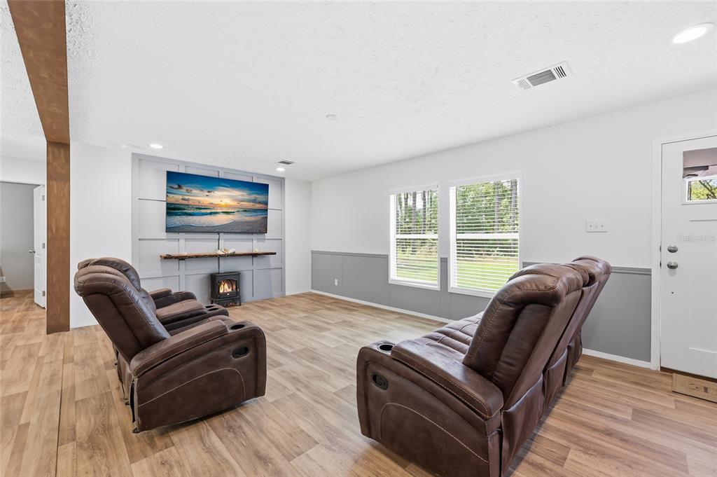 Property for sale at 9367 254TH TERRACE, O'BRIEN, FL, 32071