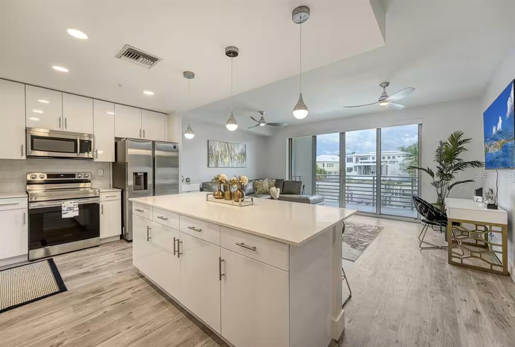 Property for sale at 1709 N TAMIAMI TRAIL UNIT 220, SARASOTA, FL, 34234