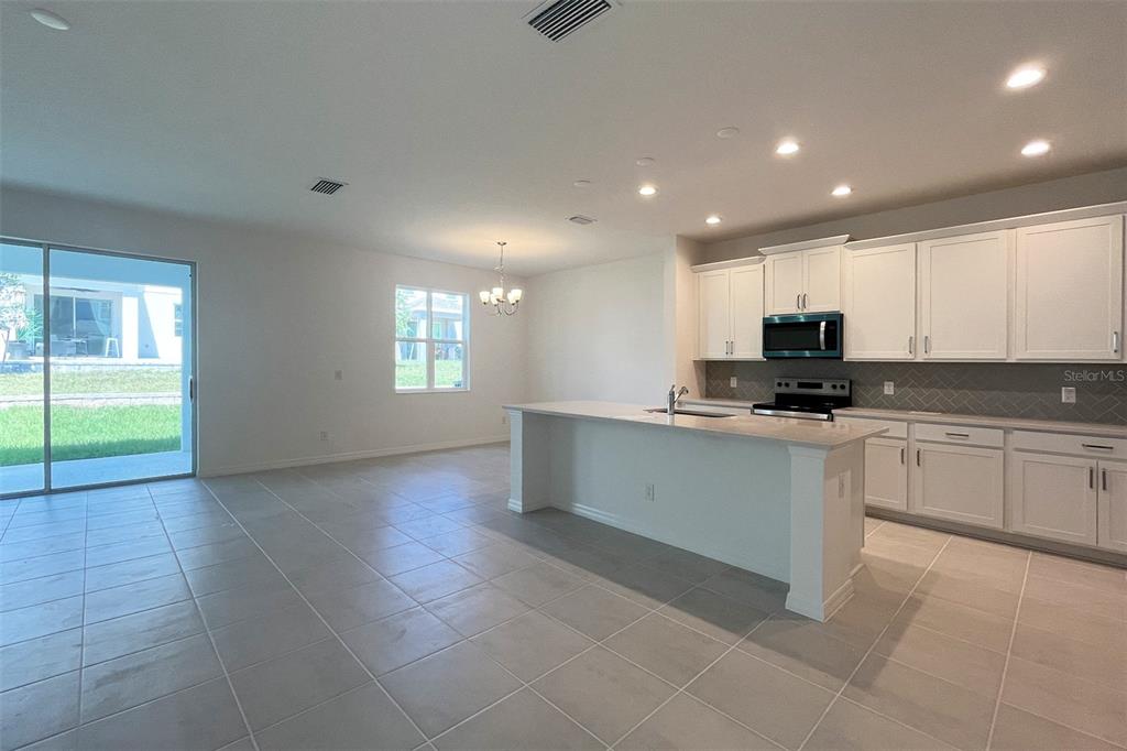 Property for sale at 7052 ROLLING LEAF ROAD, GROVELAND, FL, 34736