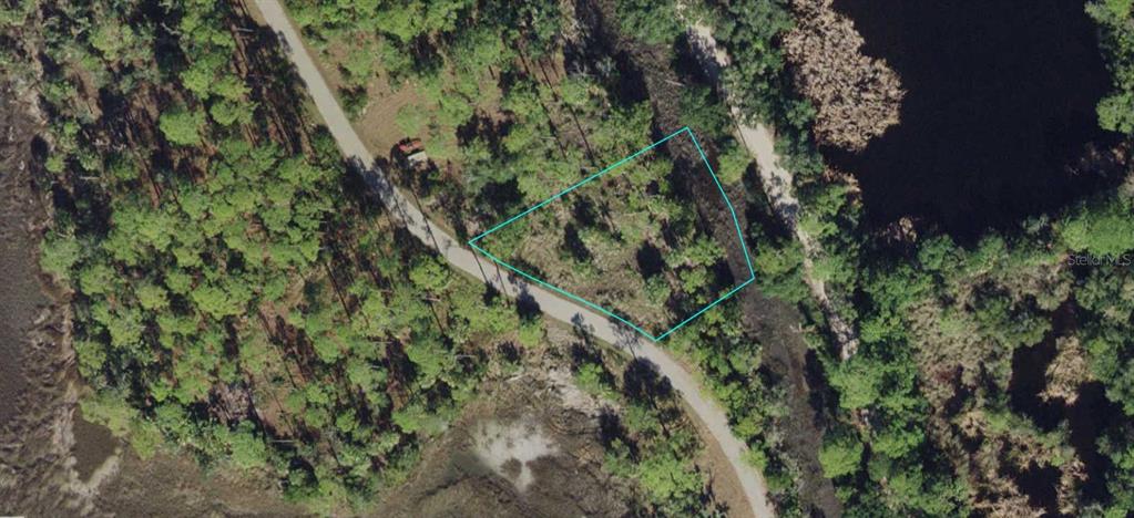 Property for sale at 00-00-121-274-11968-A15 FIDDLER TERRACE, CRAWFORDVILLE, FL, 32327