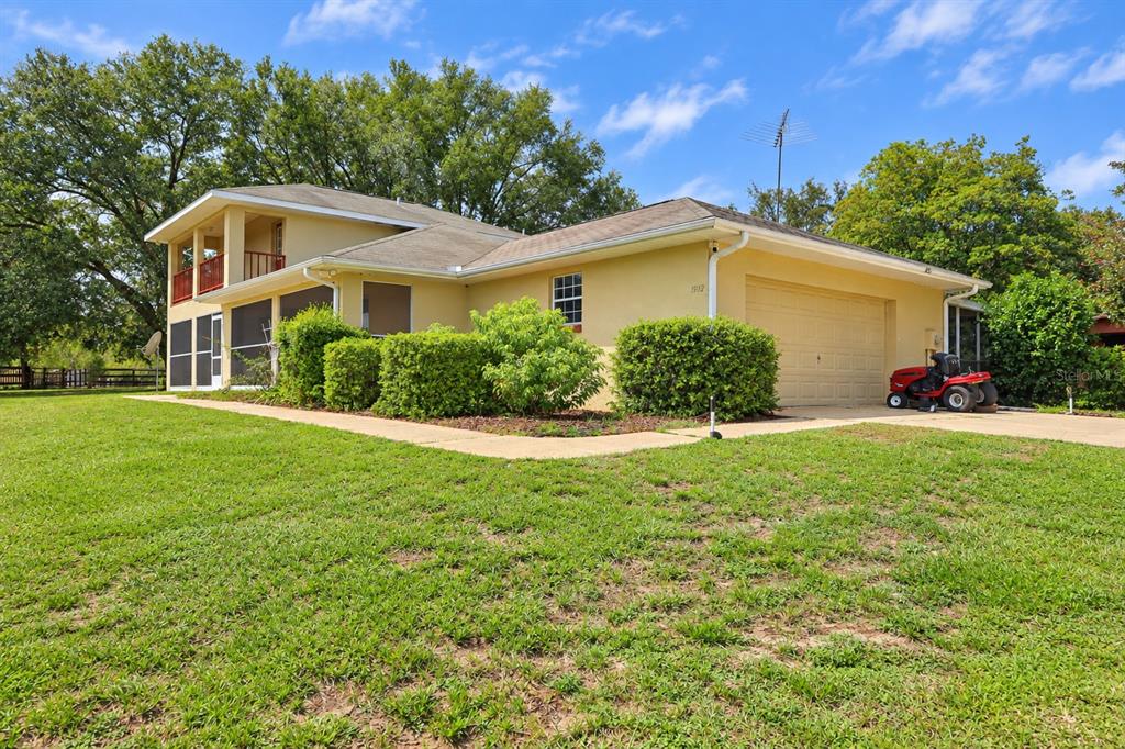 Property for sale at 15121 SE 175TH STREET, WEIRSDALE, FL, 32195