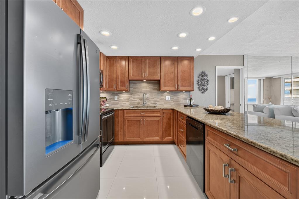 Fully renovated kitchen