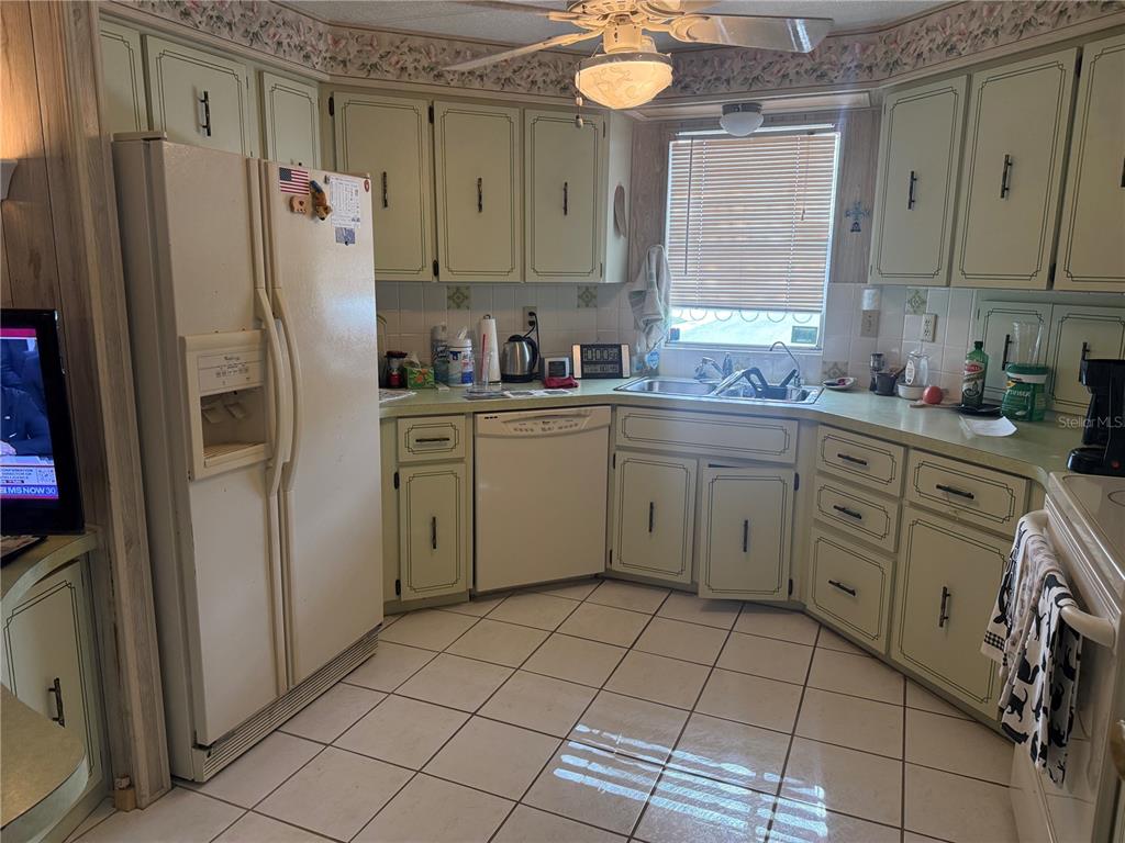 Property for sale at 5640 FORSYTHIA ROAD, VENICE, FL, 34293