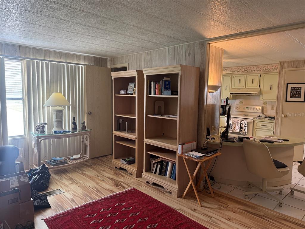 Property for sale at 5640 FORSYTHIA ROAD, VENICE, FL, 34293