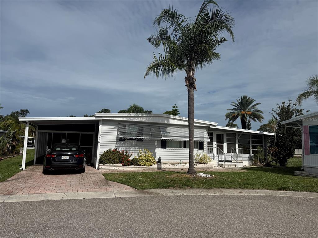 Property for sale at 5640 FORSYTHIA ROAD, VENICE, FL, 34293