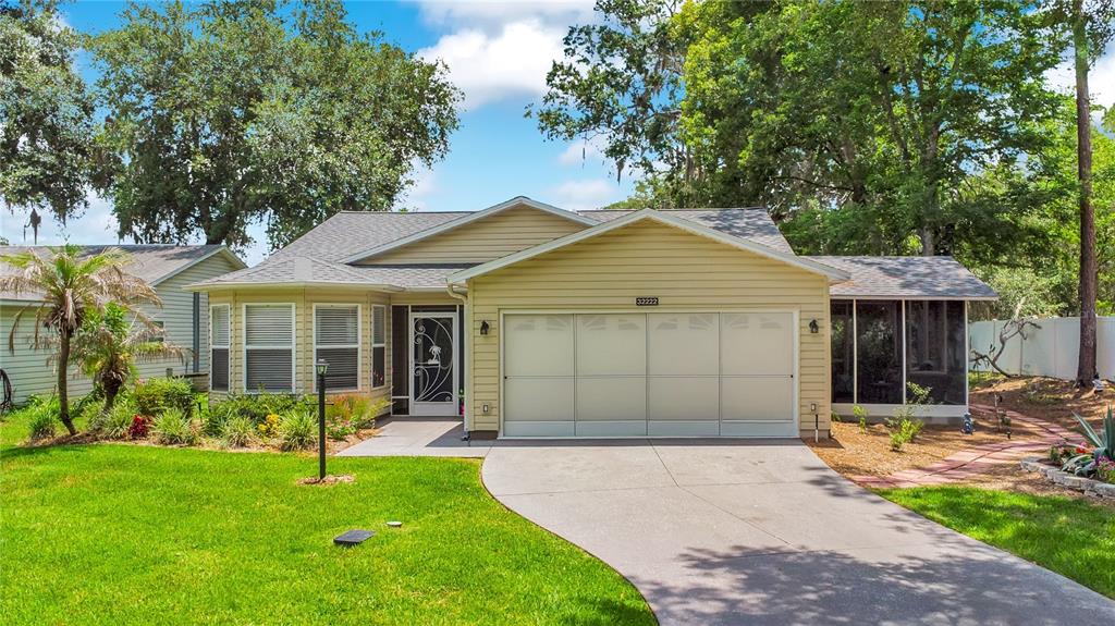 Property for sale at 32222 SUMMERTREE CIRCLE, LEESBURG, FL, 34748