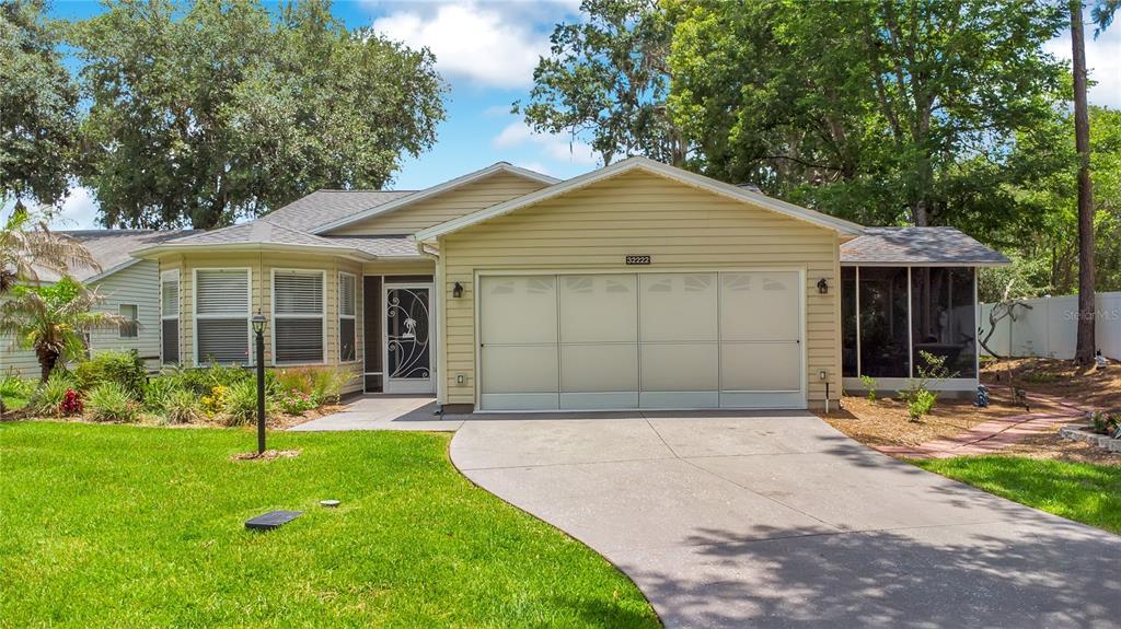 Property for sale at 32222 SUMMERTREE CIRCLE, LEESBURG, FL, 34748