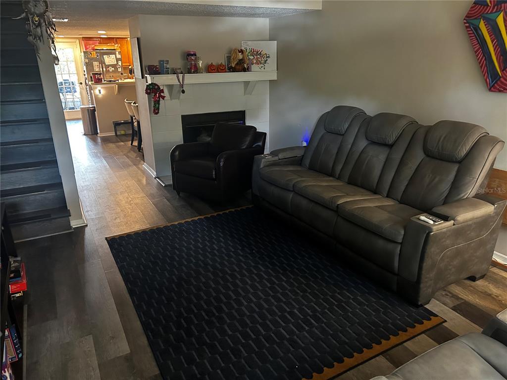 Property for sale at 2118 FLETCHERS POINT CIRCLE, TAMPA, FL, 33613