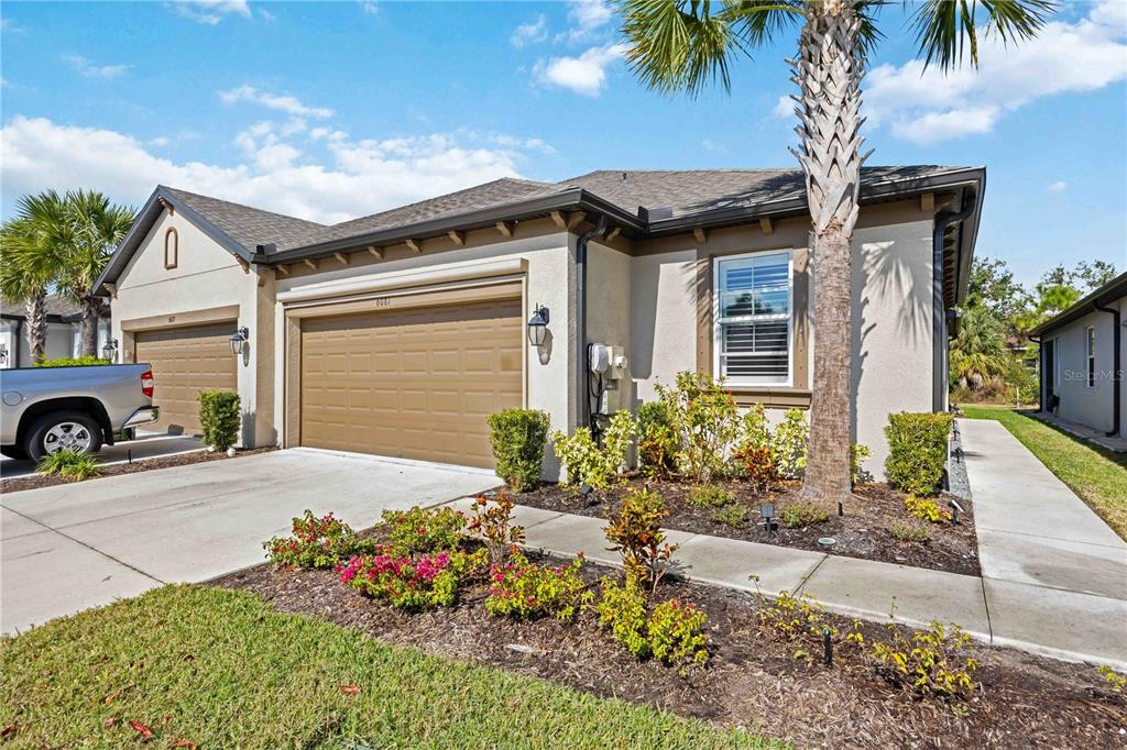 Property for sale at 6081 AMBERLY DRIVE, BRADENTON, FL, 34208