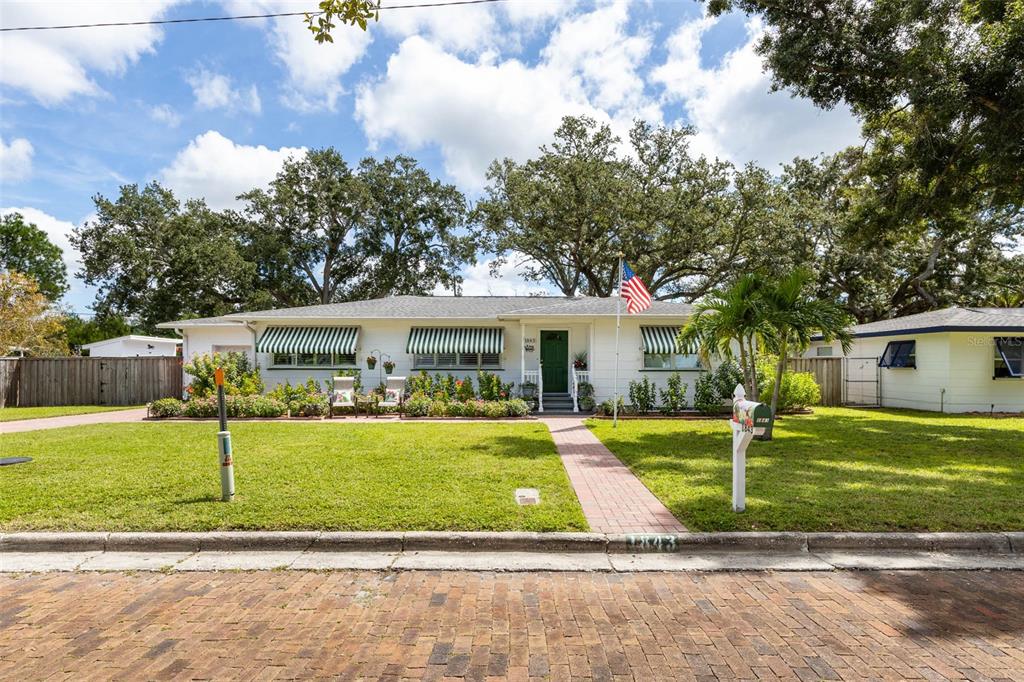 Property for sale at 1843 PASADENA DR, DUNEDIN, FL, 34698