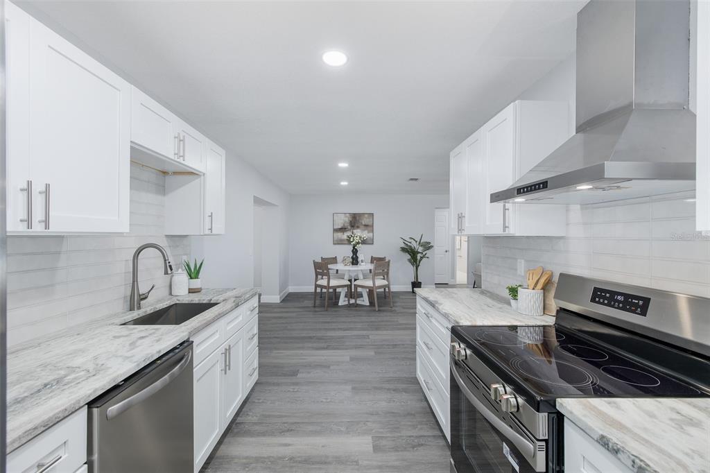 Fully Updated Kitchen