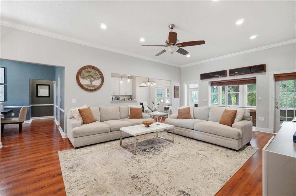 Property for sale at 448 LAKE HARRIS DRIVE, LAKELAND, FL, 33813