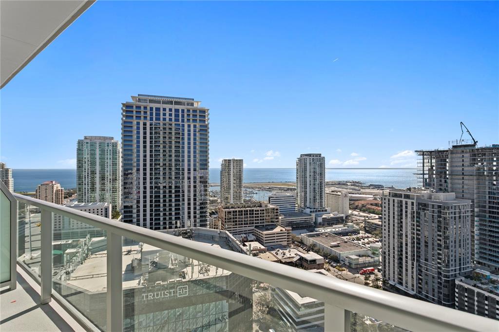 Property for sale at 400 CENTRAL AVENUE UNIT 2806, ST PETERSBURG, FL, 33701