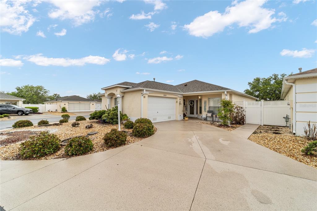 Property for sale at 7809 SE 171ST HARLESTON STREET, THE VILLAGES, FL, 32162