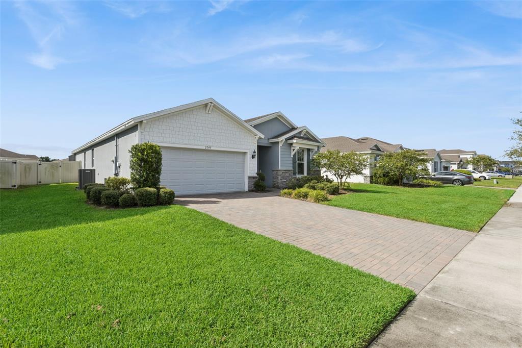 Property for sale at 2749 HILLTOP LOOP, APOPKA, FL, 32712