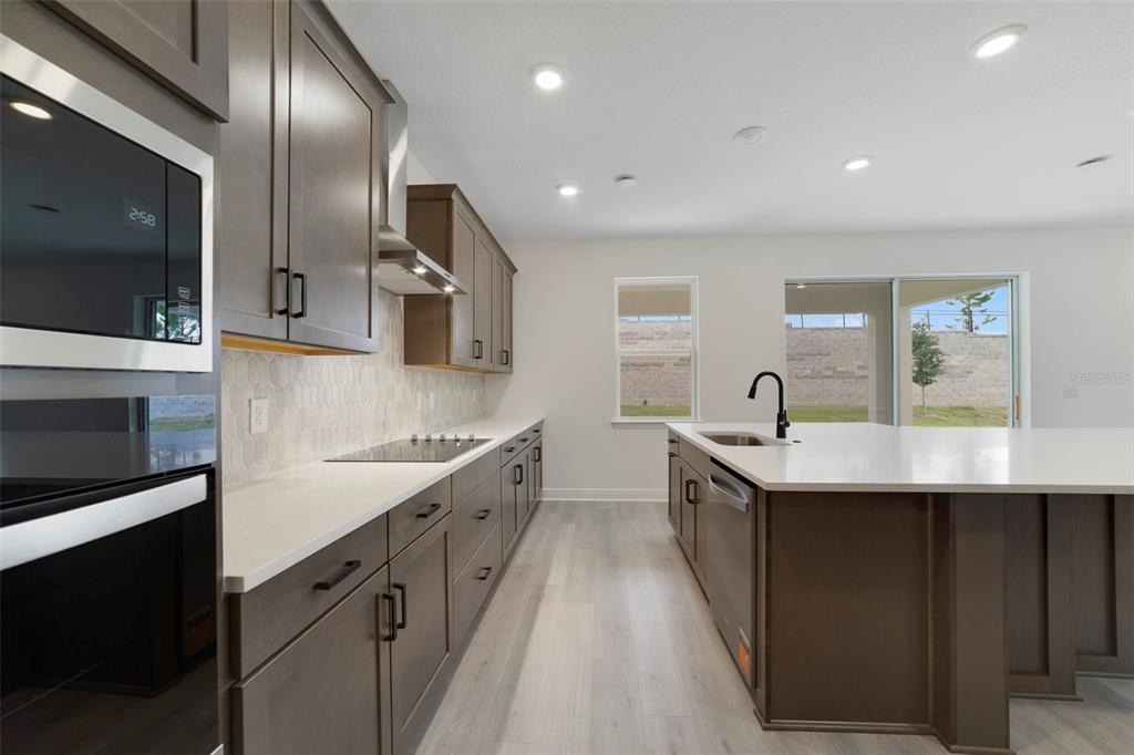 Property for sale at 464 VENETO CIRCLE, CLERMONT, FL, 34715