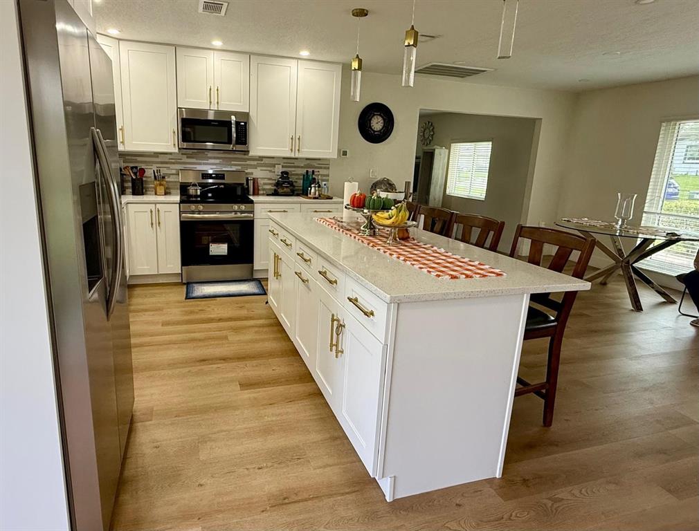 Property for sale at 815 BISHOP PLACE, SEFFNER, FL, 33584