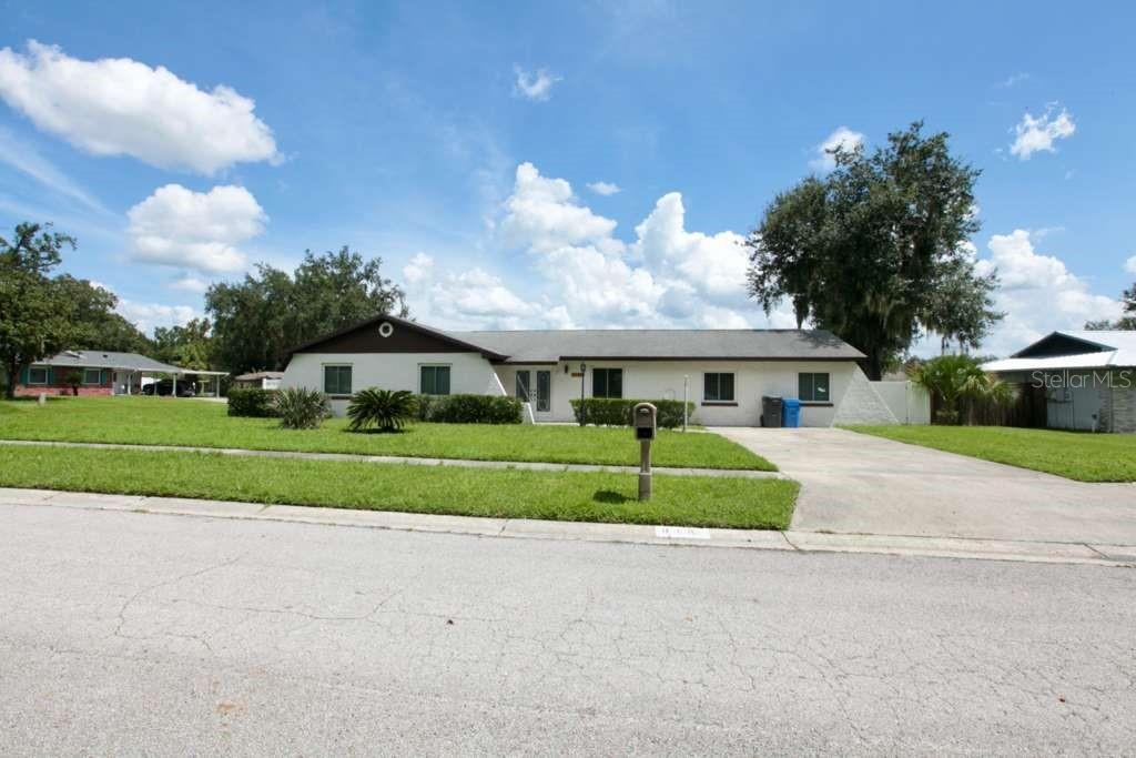 Property for sale at 815 BISHOP PLACE, SEFFNER, FL, 33584