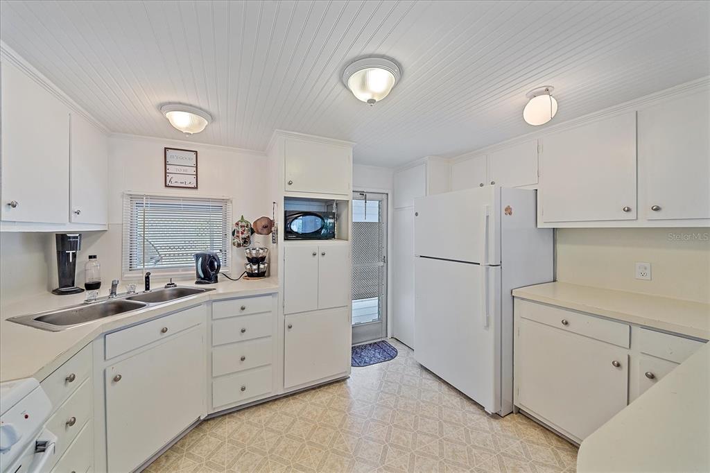 Property for sale at 1100 UNIVERSITY PARKWAY UNIT 58, SARASOTA, FL, 34234