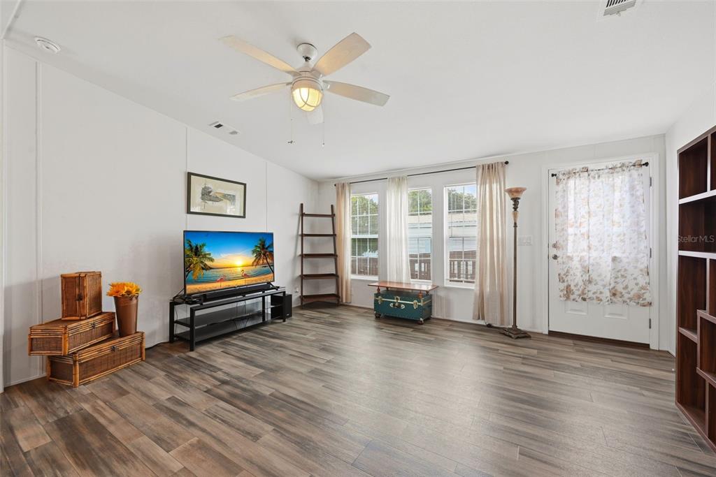 Property for sale at 209 ELLSWORTH DRIVE, KISSIMMEE, FL, 34758