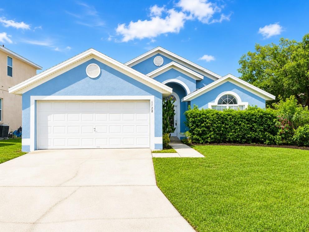 Property for sale at 1128 PINEDALE DRIVE, DAVENPORT, FL, 33897