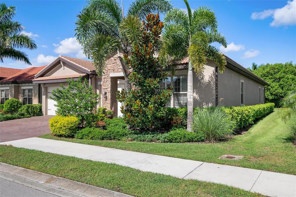 Property for sale at 135 PESCADOR PLACE, NORTH VENICE, FL, 34275