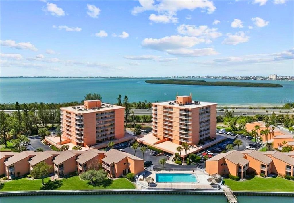 Property for sale at 7400 SUNSHINE SKYWAY LANE S UNIT 106, ST PETERSBURG, FL, 33711