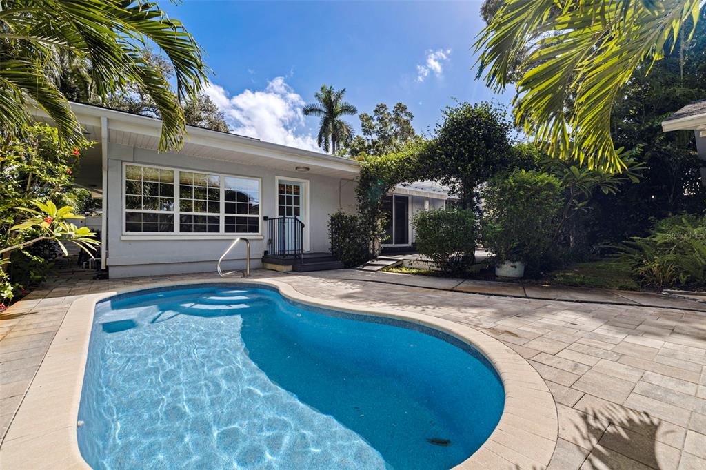 Property for sale at 3712 FOSTER HILL DRIVE N, ST PETERSBURG, FL, 33704