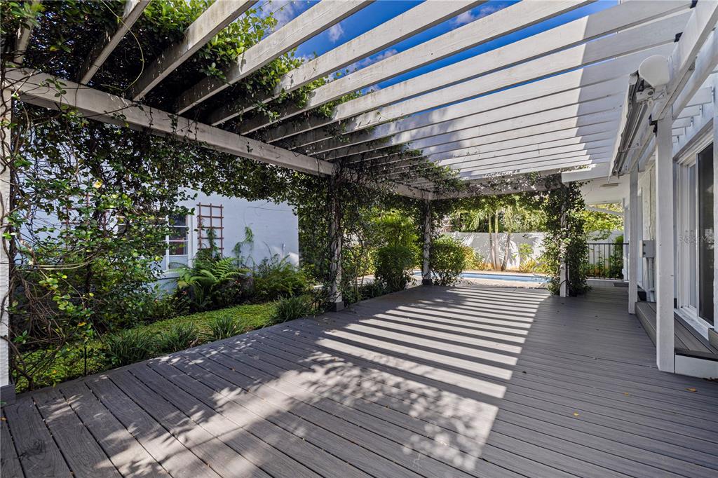 Property for sale at 3712 FOSTER HILL DRIVE N, ST PETERSBURG, FL, 33704