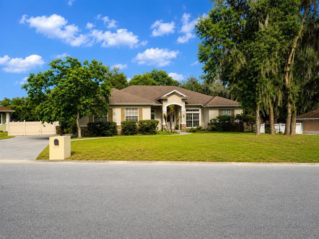 Property for sale at 5635 CANVASBACK COURT, LAKELAND, FL, 33805