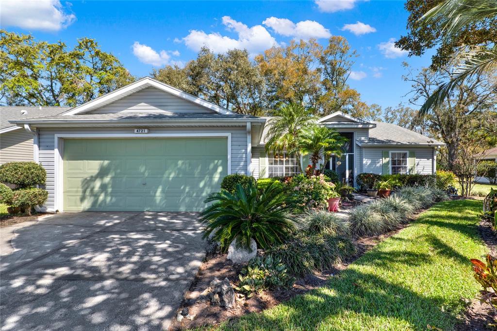 Property for sale at 4721 TARA VIEW ROAD, LEESBURG, FL, 34748