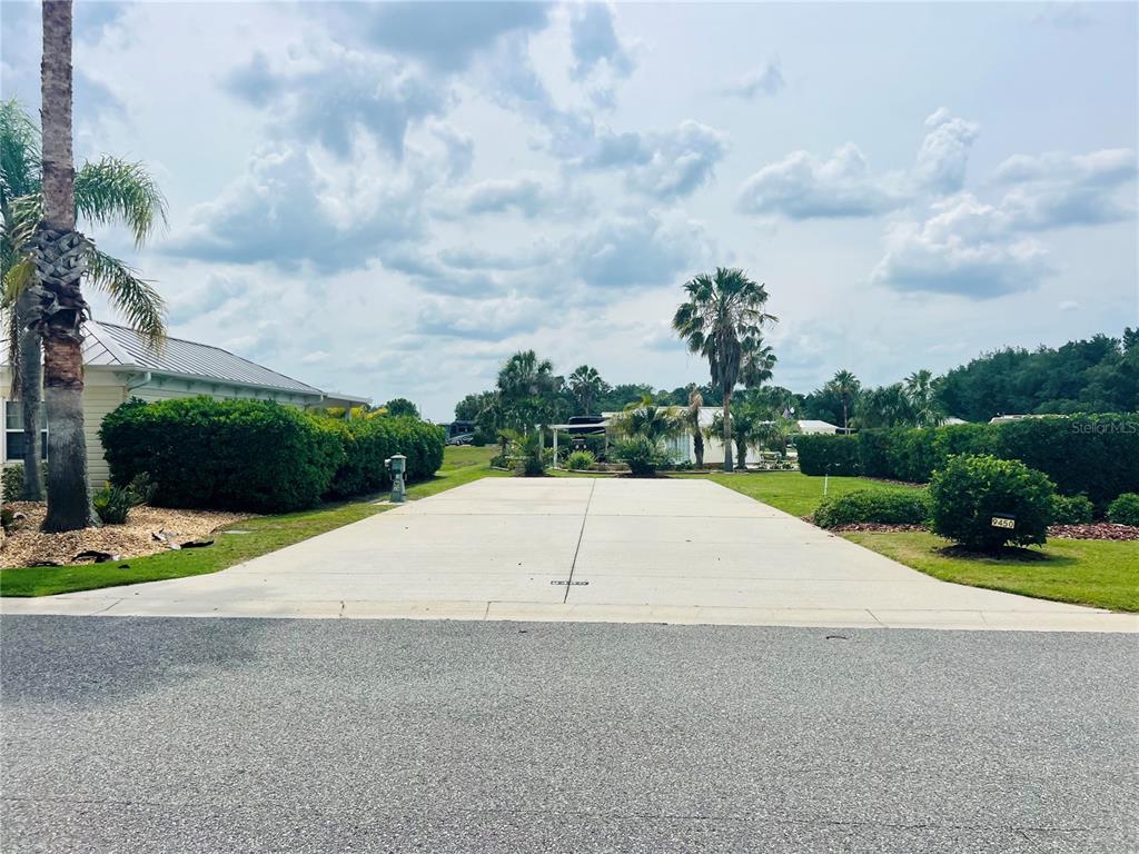 Property for sale at 9450 SE 47TH WAY, WEBSTER, FL, 33597