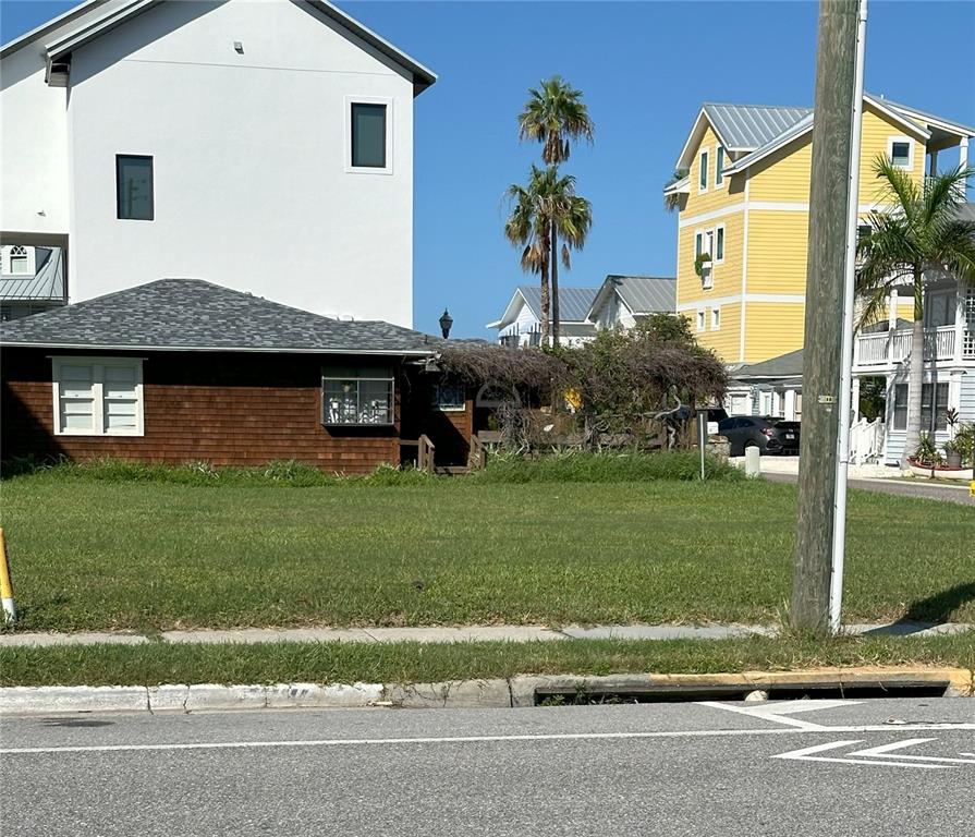 Property for sale at 181st AVE W, REDINGTON SHORES, FL, 33708