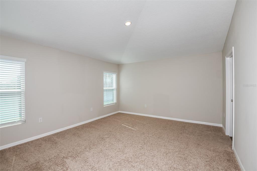 Property for sale at 9136 BELLEVIEW FOREST PASS, DADE CITY, FL, 33525