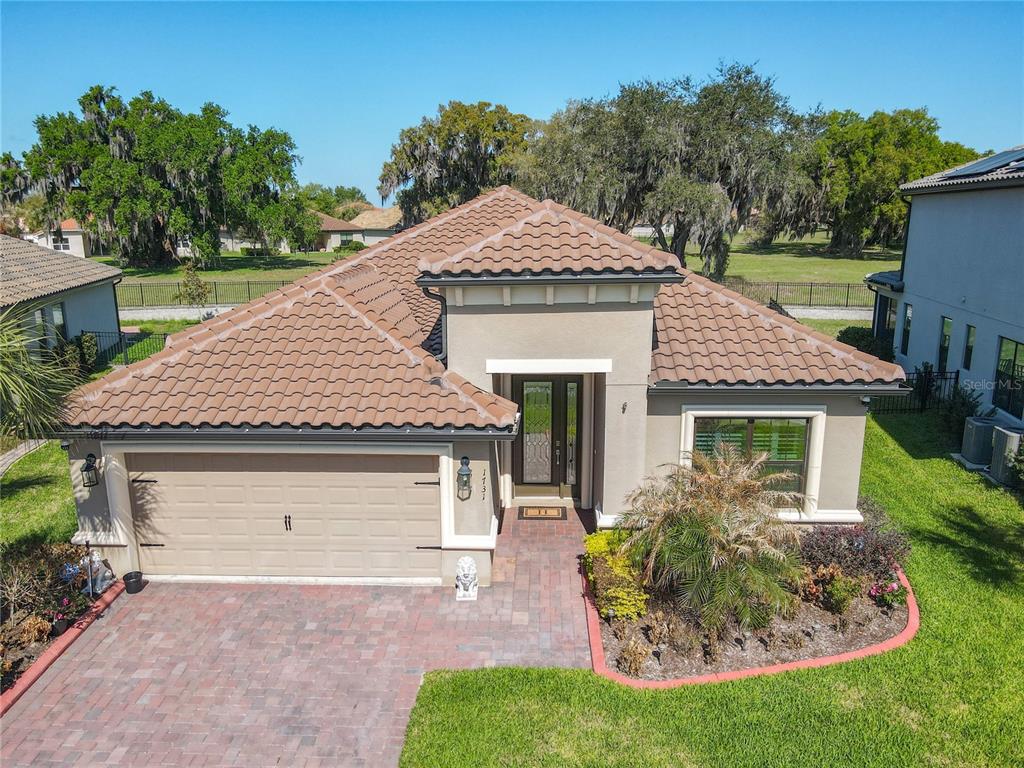 SAINT THOMAS MODEL HOME