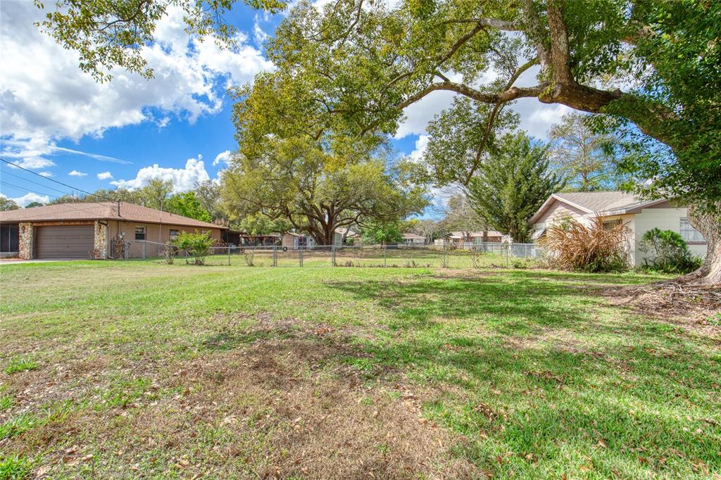 Property for sale at 0 LOIS DRIVE, TAVARES, FL, 32778