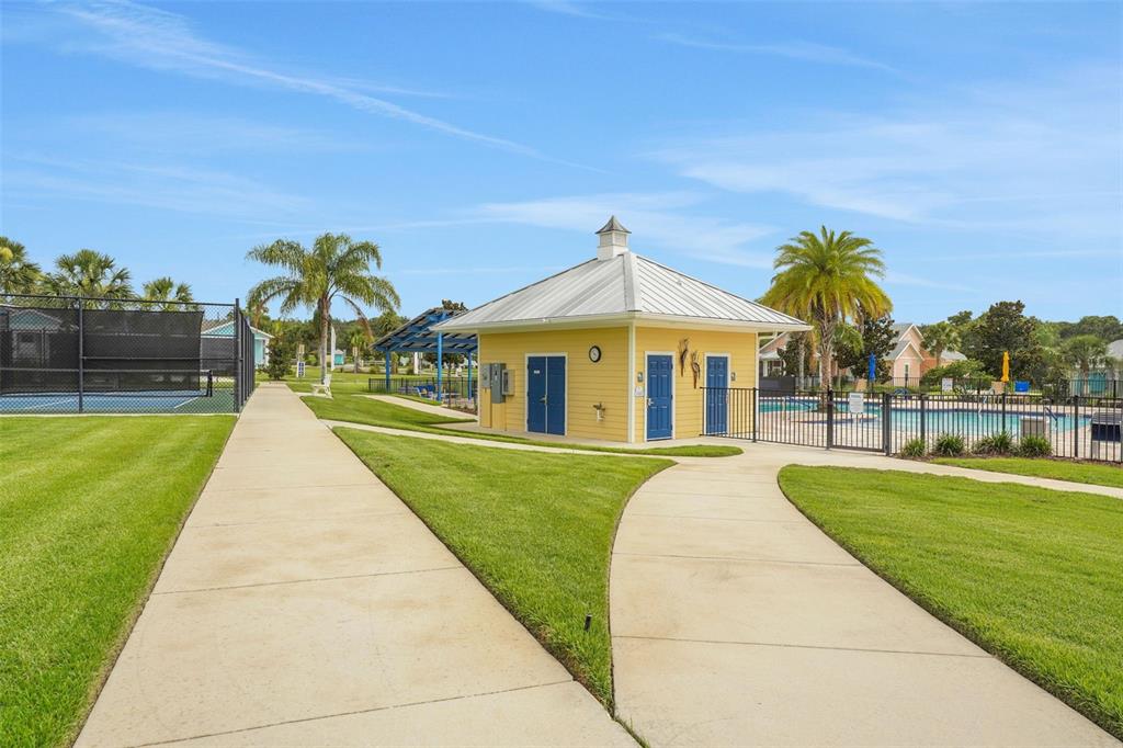 Property for sale at 1035 FIESTA KEY CIRCLE, LADY LAKE, FL, 32159