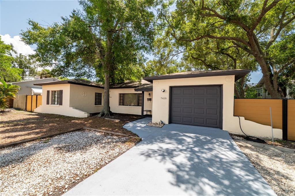 Property for sale at 7410 5TH AVENUE N, ST PETERSBURG, FL, 33710