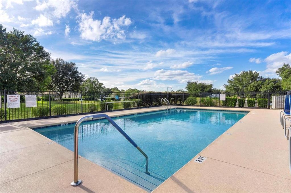 Property for sale at 89 FAIRWAY CIRCLE, UMATILLA, FL, 32784